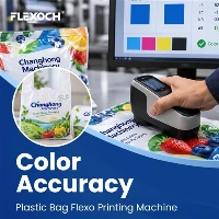 Qual è la precisione del colore di una macchina da stampa flessografica per s...
